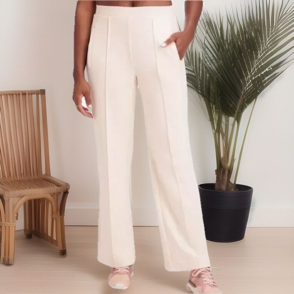 Fabletics Women Pull On Plush Interlock Wide Leg Pant In Oats SZ L NWOT